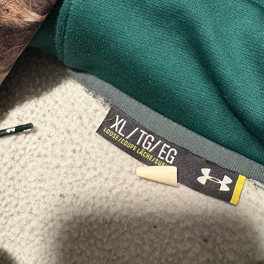 Under Armour Camouflage Hoodie with Green Logo - Picture 2 of 2